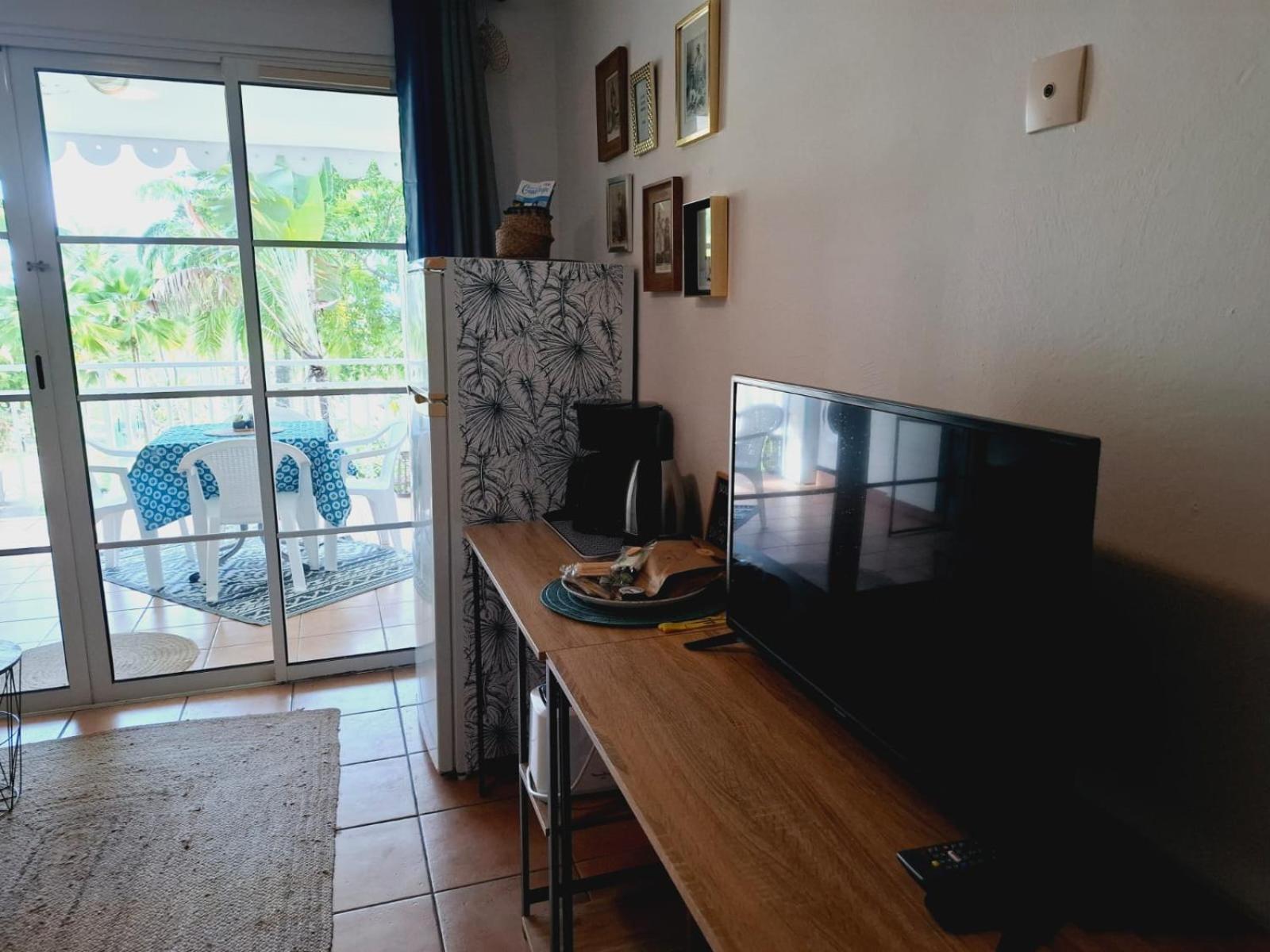 Studio dans village vacances accès plage privée Sainte-Anne  Extérieur photo